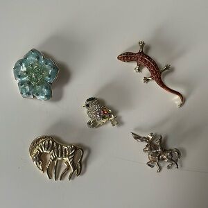 Mixed Brooch Lot!